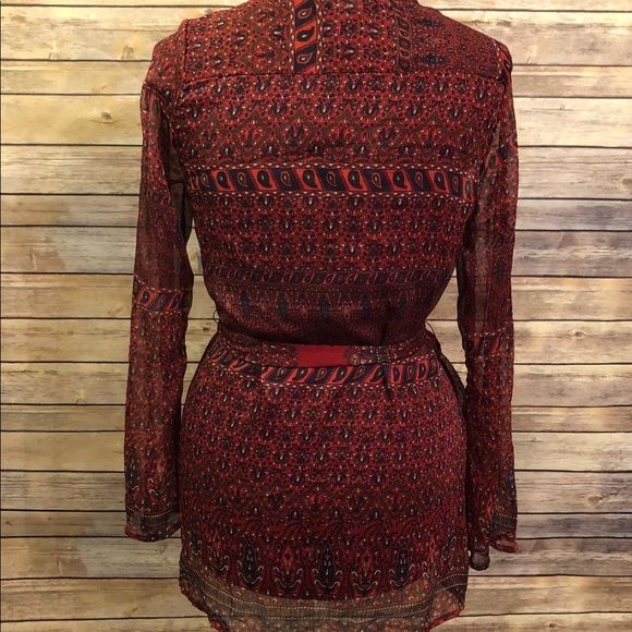 Converse Sheer Printed V Neck Button Down Blouse - Picture 2 of 4